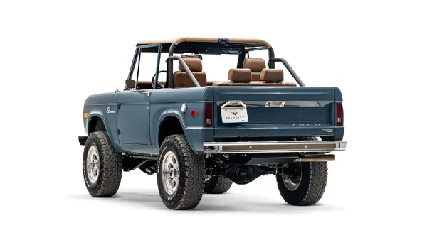 Velocity 1971 Ford Bronco_12Driver Side Rear