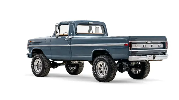 1970 Ford F250 Highboy_13 Driver Side Rear 3.4