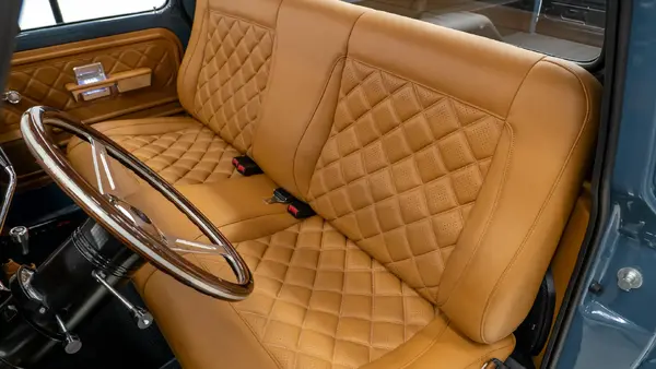 1970 Ford F250 Highboy_17 Front Interior