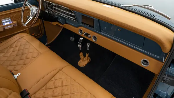 1970 Ford F250 Highboy_18 Passenger Side Interior