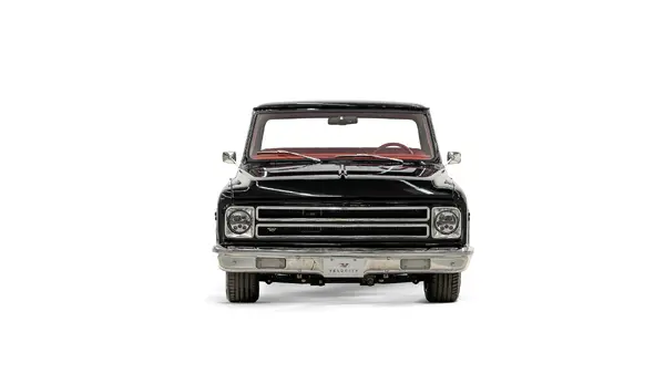 1971 Chevrolet C10 Truck_5 Front 01
