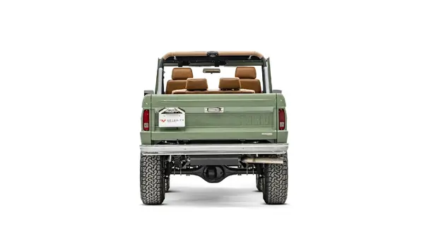 1976 Boxwood Green Ford Bronco_11 Rear Tailgate