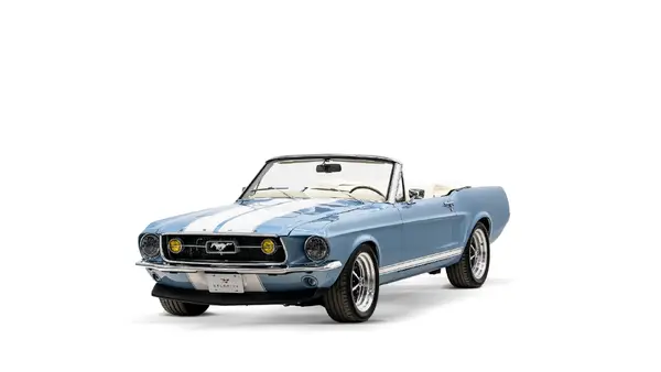 1967 Restored Mustang Convertible_4 Drivers Side Front 