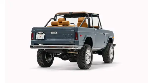 1971 Vintage Ford Bronco_10 Passenger Side Rear