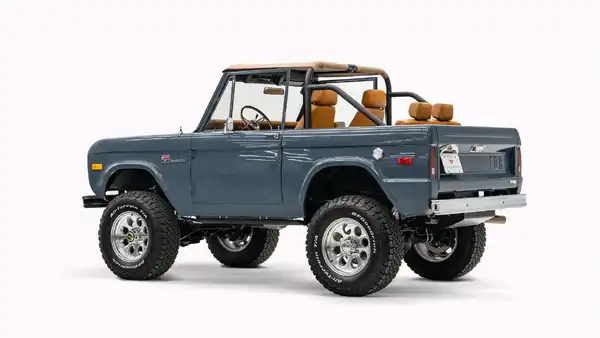 1971 Vintage Ford Bronco_13 Driver Side Rear 3.4