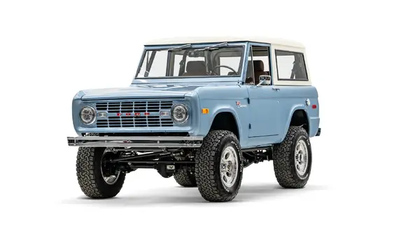 1970 Brittany Blue Ford Bronco_4 Drivers Side Front 