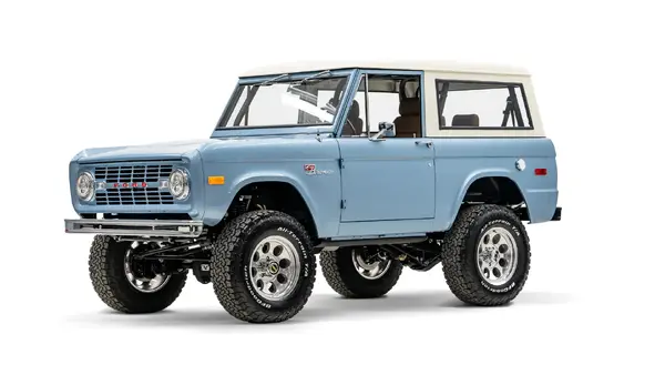1970 Brittany Blue Ford Bronco_3 Drivers Side Front 3.4