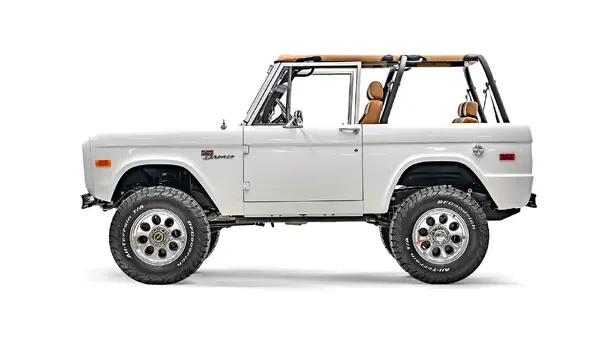 1971 Early Ford Bronco For Sale_0000s_0048_DSC05523 HDR Edit
