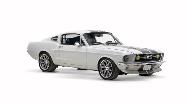 Classic Mustang Ultra Gray_7 Passenger Side Front  3.4