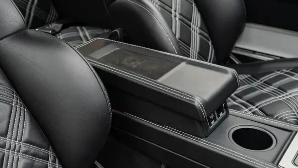 Classic Mustang Ultra Gray_19 Interior