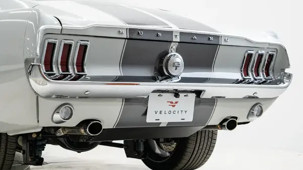 Classic Mustang Ultra Gray_24 Exterior 