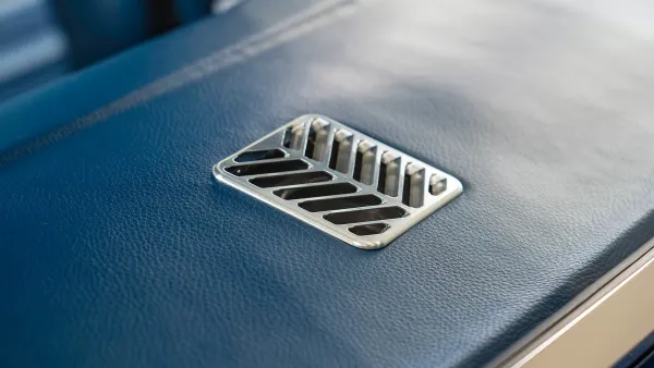 1970_Ford F 250_0013_Cusotm Interior