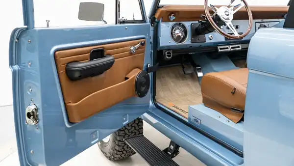 1971 Brittany Blue Bronco For Sale_22 Interior