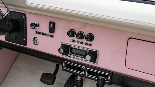 1968 Pink FOrd Bronco For Sale_21 Interior