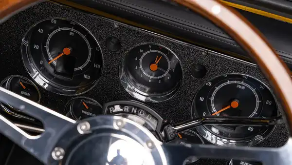 1972 Chevy Blazer For Sale_15 Dakota Digital Gauges