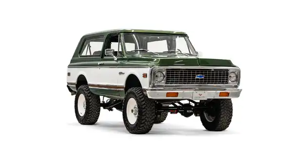 1971 Chevy K5 Blazer Hardtop_6 Passenger Side Front 