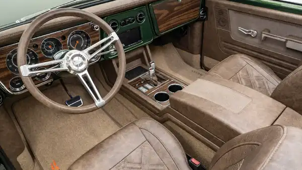 1971 Chevy K5 Blazer Hardtop_ 14 15 Driver Side Interior