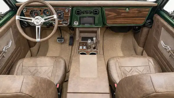 1971 Chevy K5 Blazer Hardtop_17 Front Interior