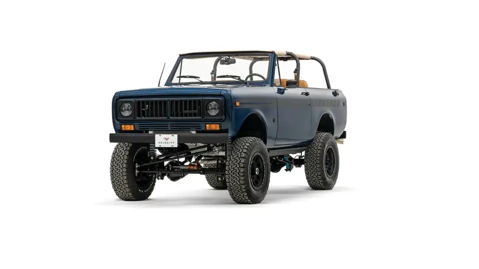 1976 North Sky Blue IH Scout 2_4 Drivers Side Front 