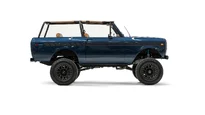 1976 North Sky Blue IH Scout 2_8 Passenger Side