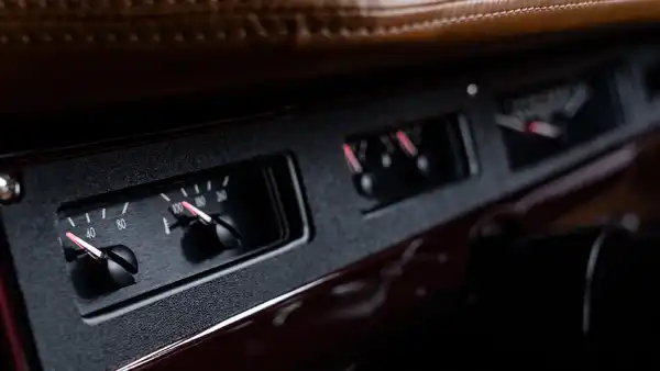1972 Red Interntional Scout_15 Dakota Digital Gauges