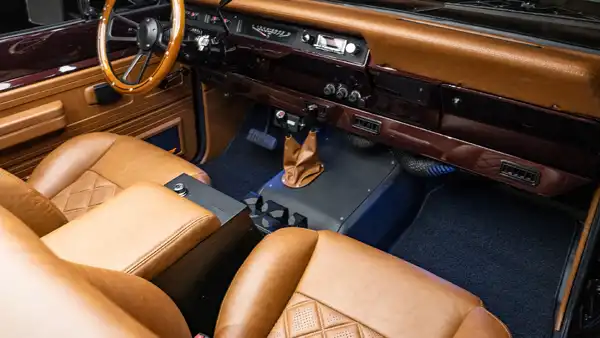 1972 Red Interntional Scout_18 Passenger Side Interior
