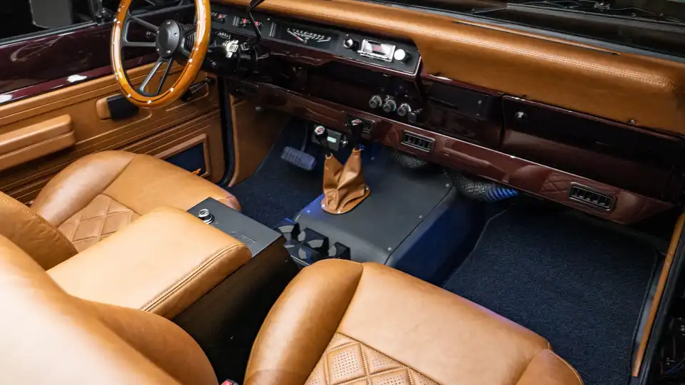 1972 Red Interntional Scout_18 Passenger Side Interior