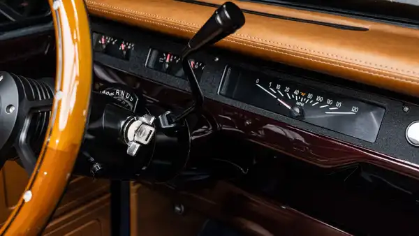 1972 Red Interntional Scout_22 Interior