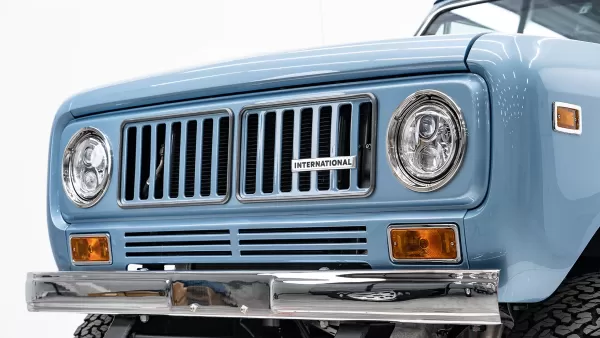 1973 Velocity International Scout 2_0007_Grille