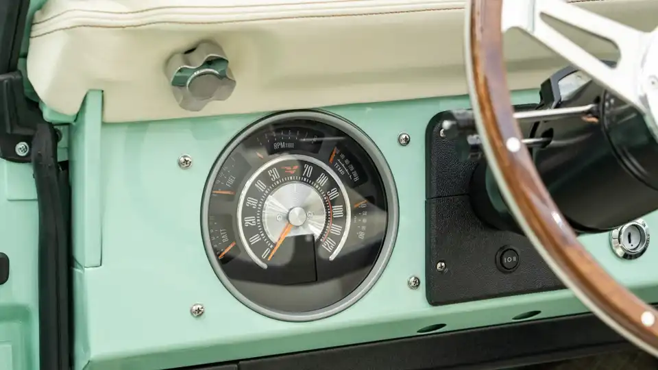 Classic Ford Bronco For Sale_15 Dakota Digital Gauges