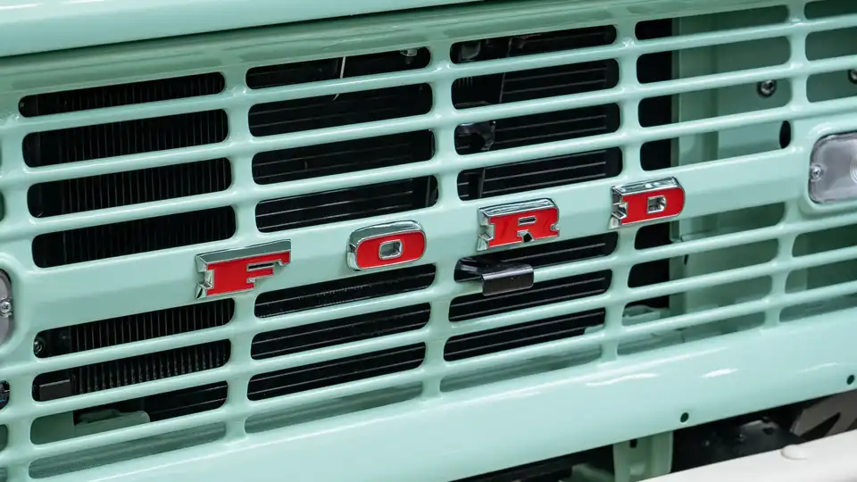 Classic Ford Bronco For Sale_24 Exterior 