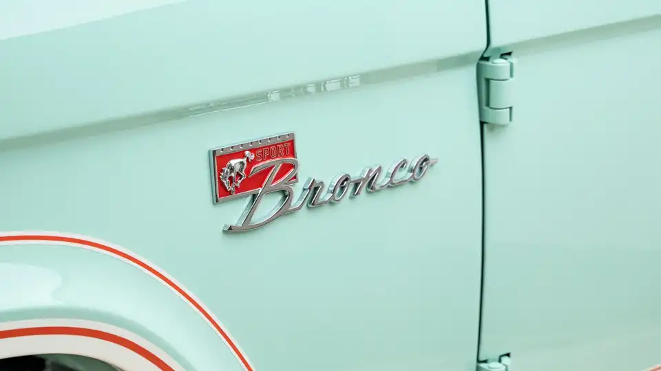 Classic Ford Bronco For Sale_25 Exterior 