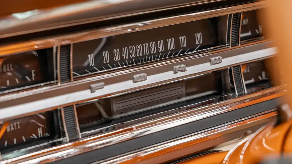 1972 Ford F250 For Sale_22 Interior