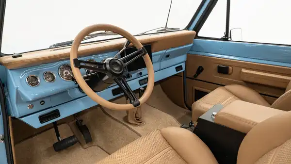 1979 International Scout SEMA_ 14 15 Driver Side Interior