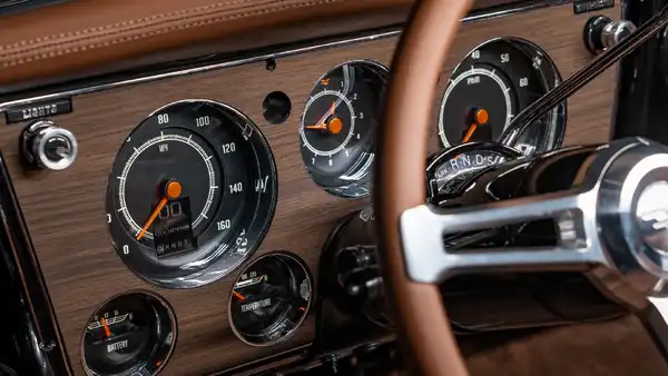 1970 Chevrolet K10 For Sale_15 Dakota Digital Gauges