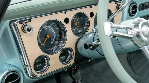 1970 Chevy K10 For Sale_15 Dakota Digital Gauges