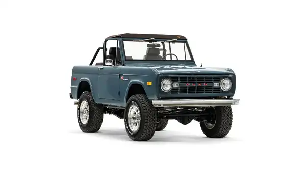 1970 Ford Bronco For Sale_6 Passenger Side Front 