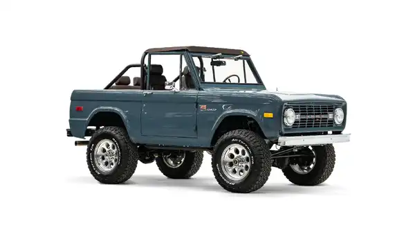 1970 Ford Bronco For Sale_7 Passenger Side Front  3.4