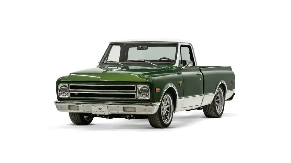 1969 Chevrolet C10 Truck_4 Drivers Side Front 