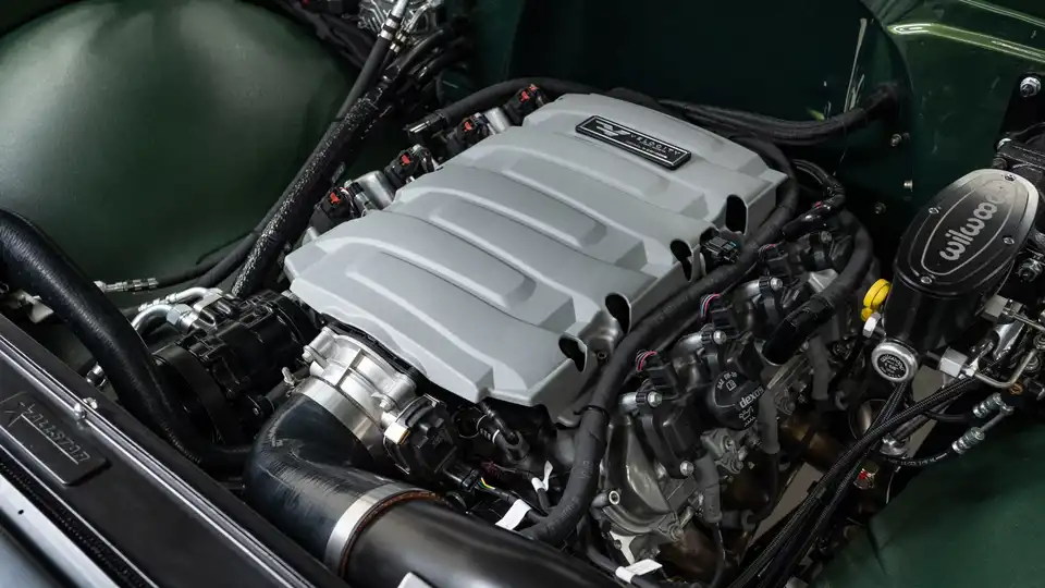 1969 Chevrolet C10 Truck_27 Ford Coyote Engine