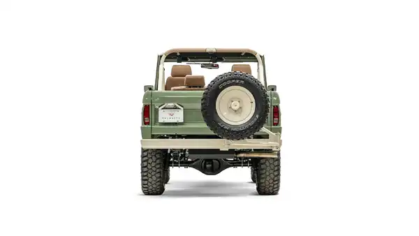 Restored Ford Bronco_11 Rear Tailgate