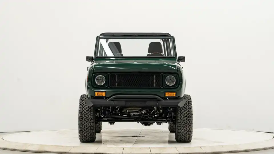 Green IH Scout_5 Front