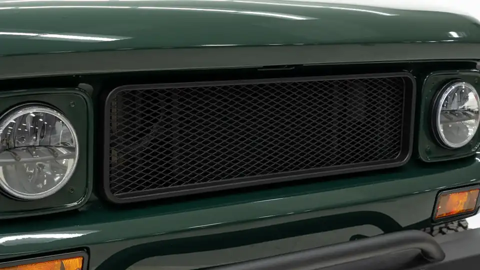 Green IH Scout_24 Exterior 