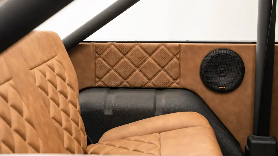 1975 Black Ford Bronco_19 Interior