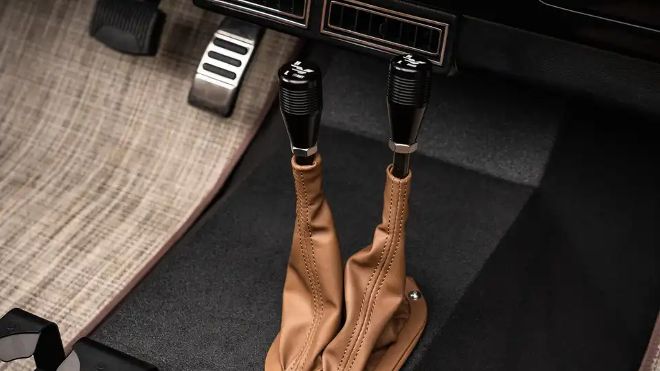 1975 Black Ford Bronco_21 Interior