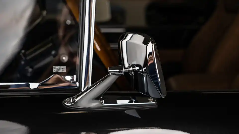1975 Black Ford Bronco_25 Exterior 