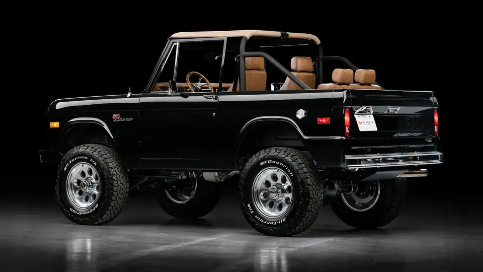 1975 Black Ford Bronco_Lifestyle Copy