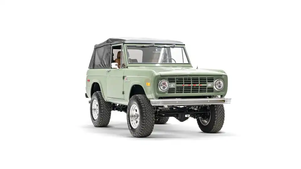 1971 Boxwood Green Ford Bronco For Sale_6 Passenger Side Front 