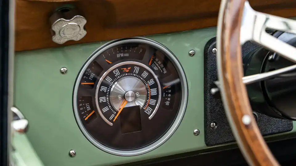 1971 Boxwood Green Ford Bronco For Sale_15 Dakota Digital Gauges