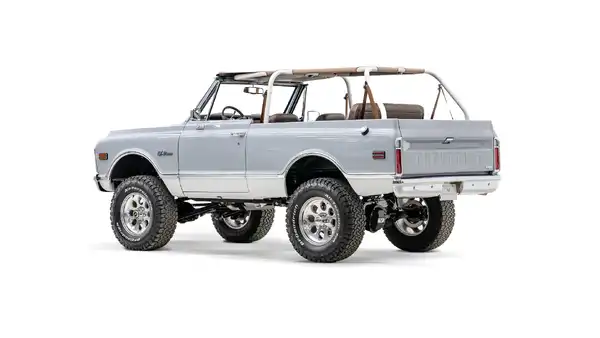 1971 Restored Chevy Blazer_13 Driver Side Rear 3.4